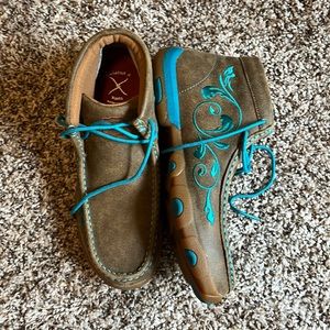 New Twisted X Loafers